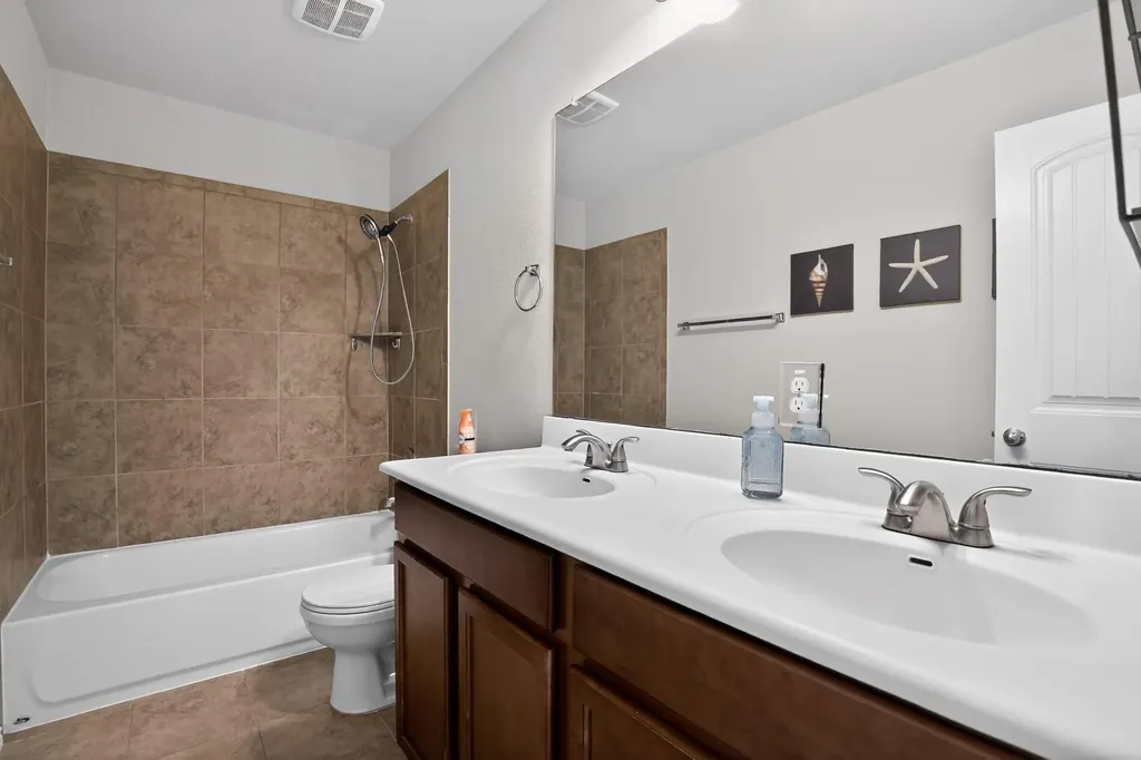 16816 Ruggio Road Pflugerville TX 78660