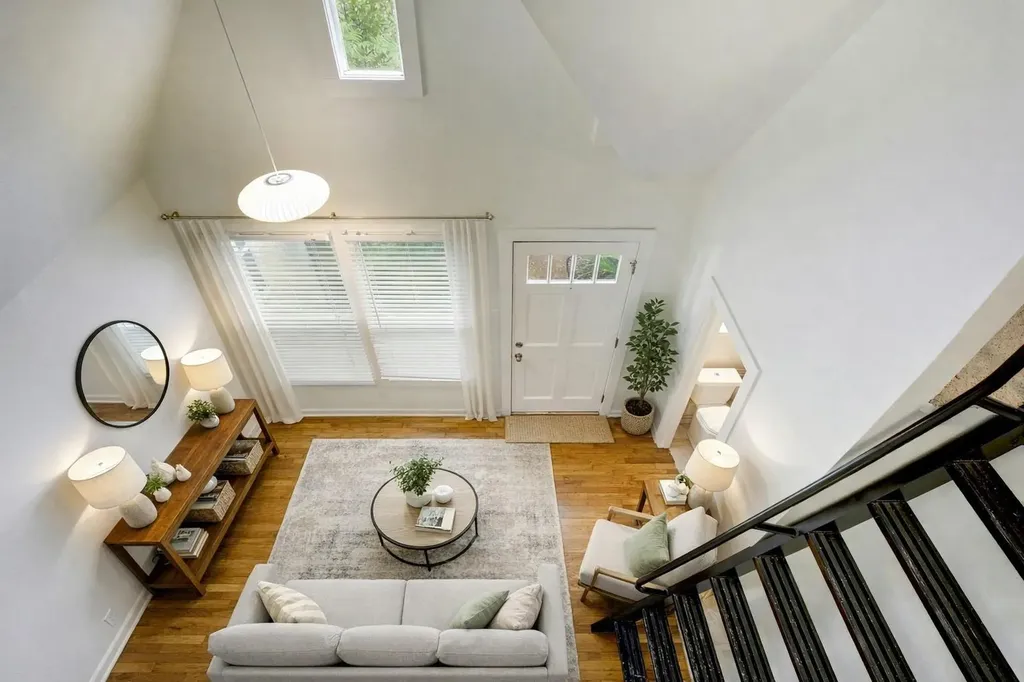1110 W 22nd Street Austin TX 78705