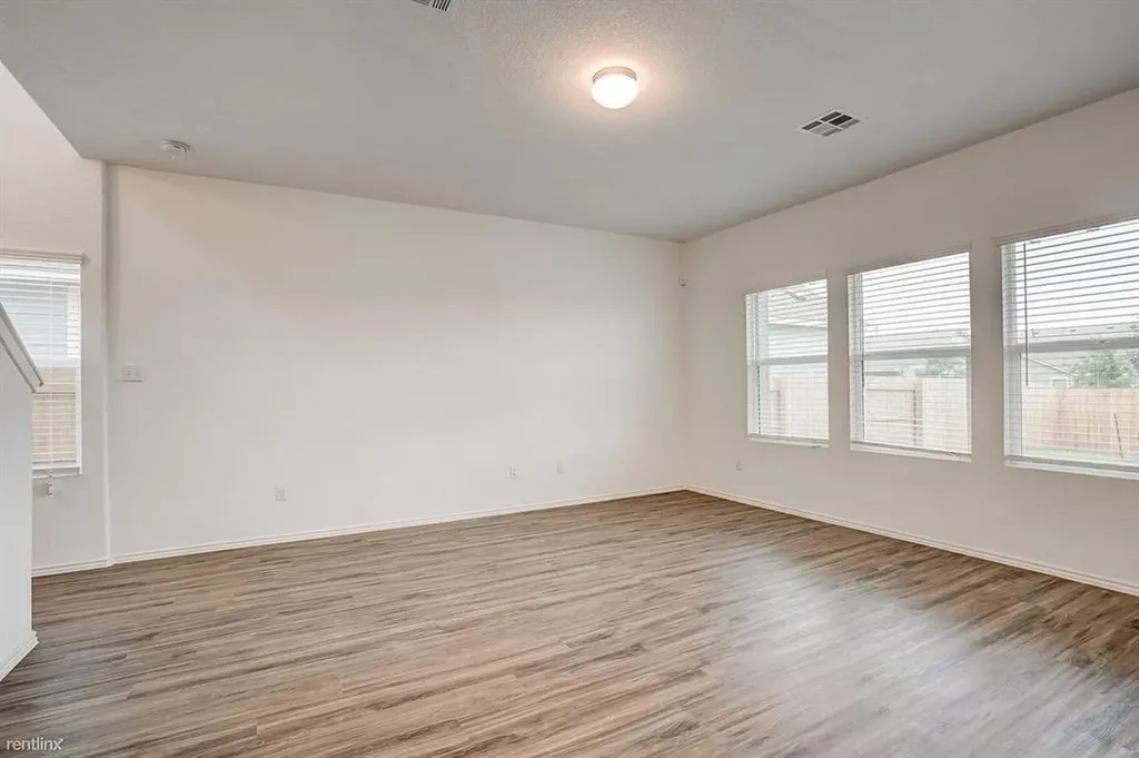 209 Majestic Cedar Drive Liberty Hill TX 78642