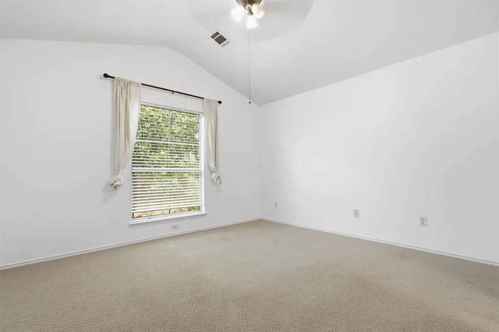 244 Sampson Kyle TX 78640