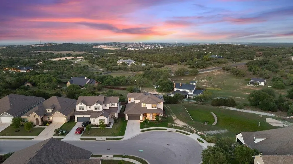 7337 Jument Drive Austin TX 78738
