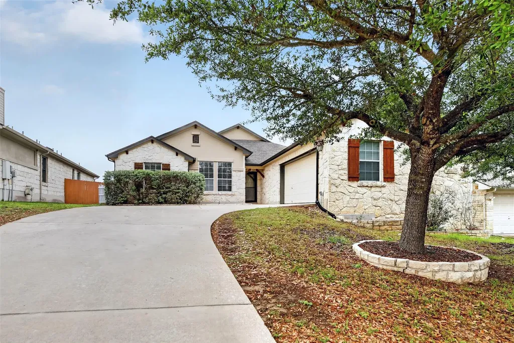 545 Manchester Lane Austin TX 78737
