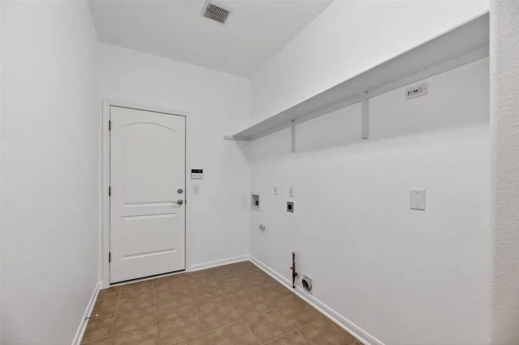 545 Manchester Lane Austin TX 78737