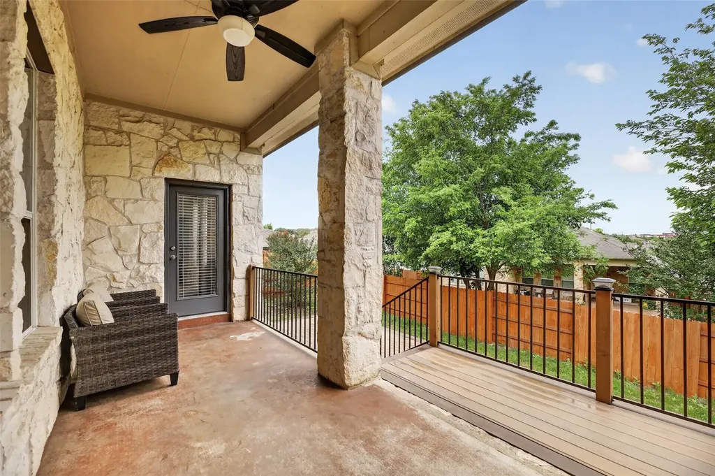 545 Manchester Lane Austin TX 78737