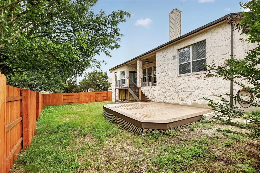 545 Manchester Lane Austin TX 78737