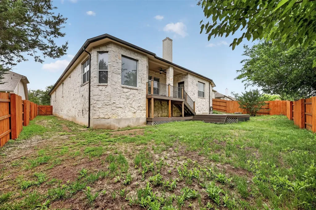 545 Manchester Lane Austin TX 78737
