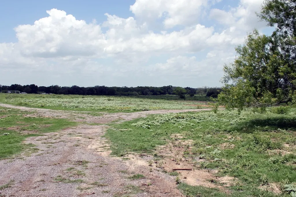 9411 Fm 86 Highway Lockhart TX 78644