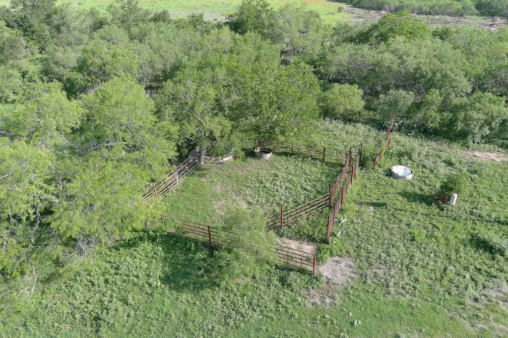 9411 Fm 86 Highway Lockhart TX 78644