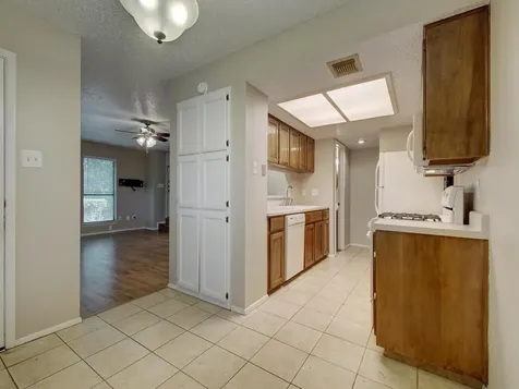 11301 Jollyville Road Austin TX 78759