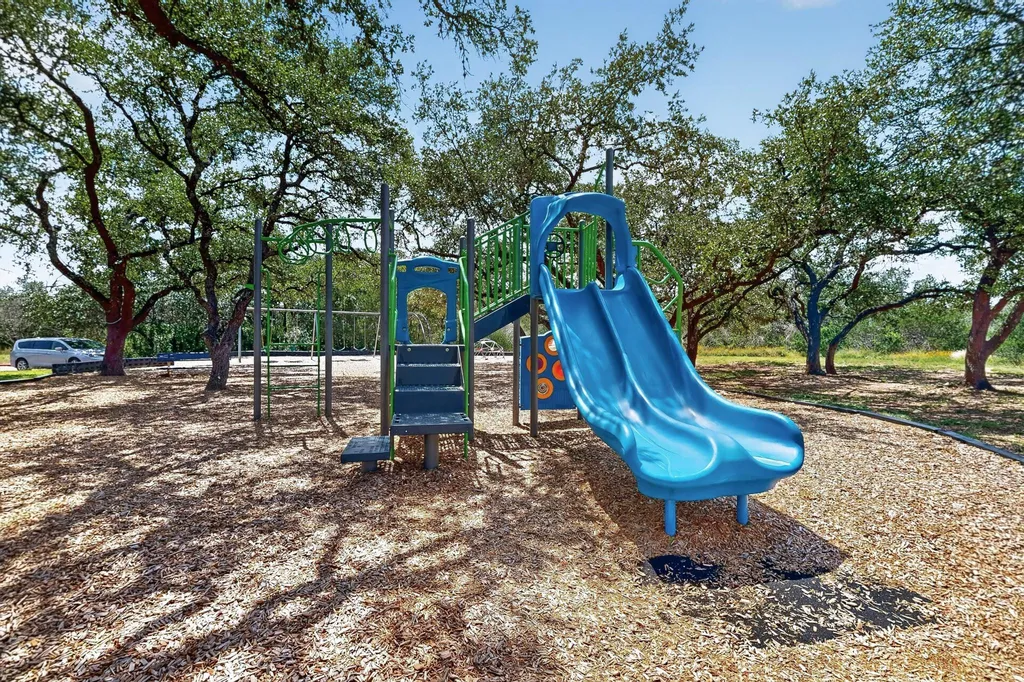 4628 Hoffman Drive Austin TX 78749