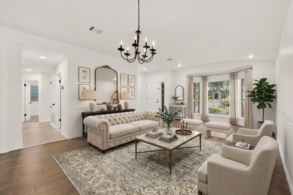 4628 Hoffman Drive Austin TX 78749