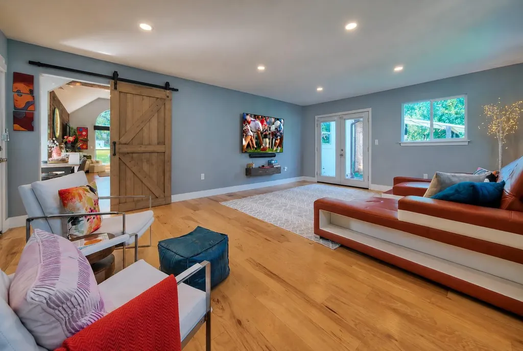 506 Tartan Street Austin TX 78734