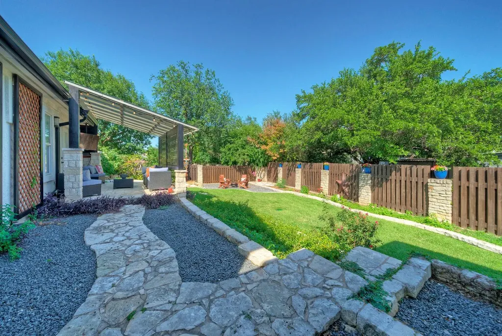 506 Tartan Street Austin TX 78734