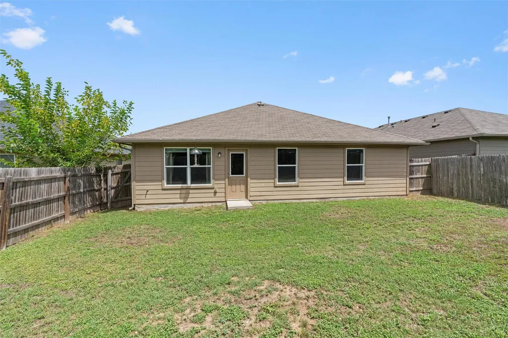 19033 Great Falls Drive Manor TX 78653