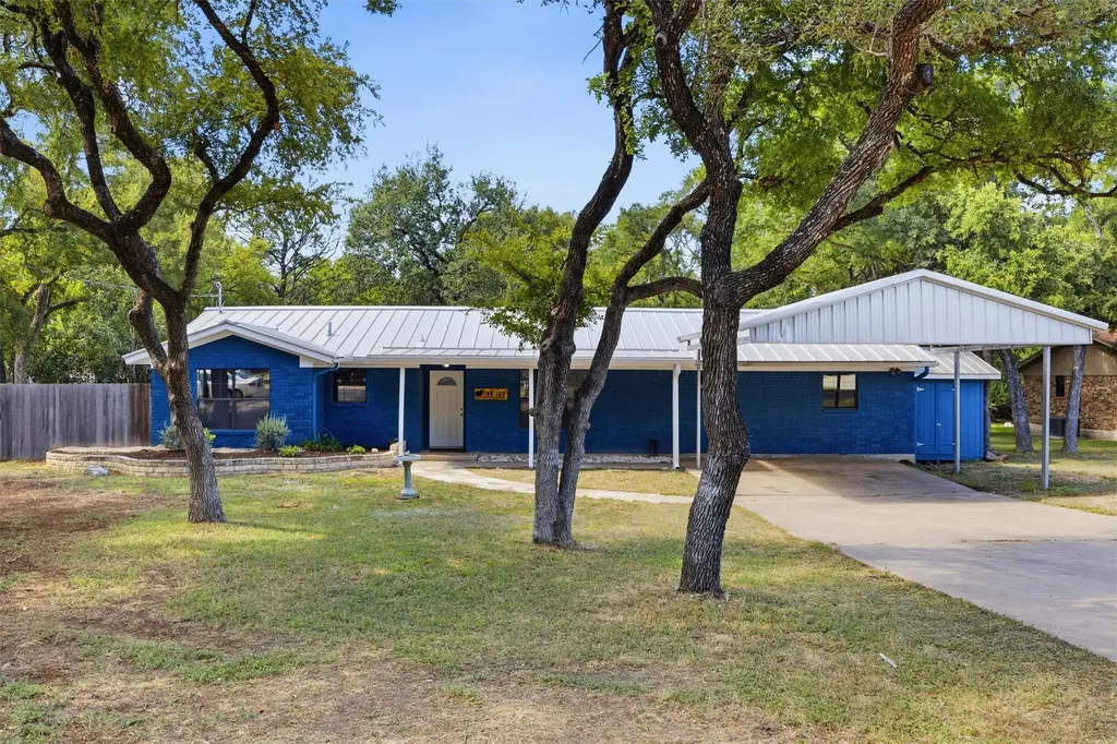 1011 Serenada Drive Georgetown TX 78628