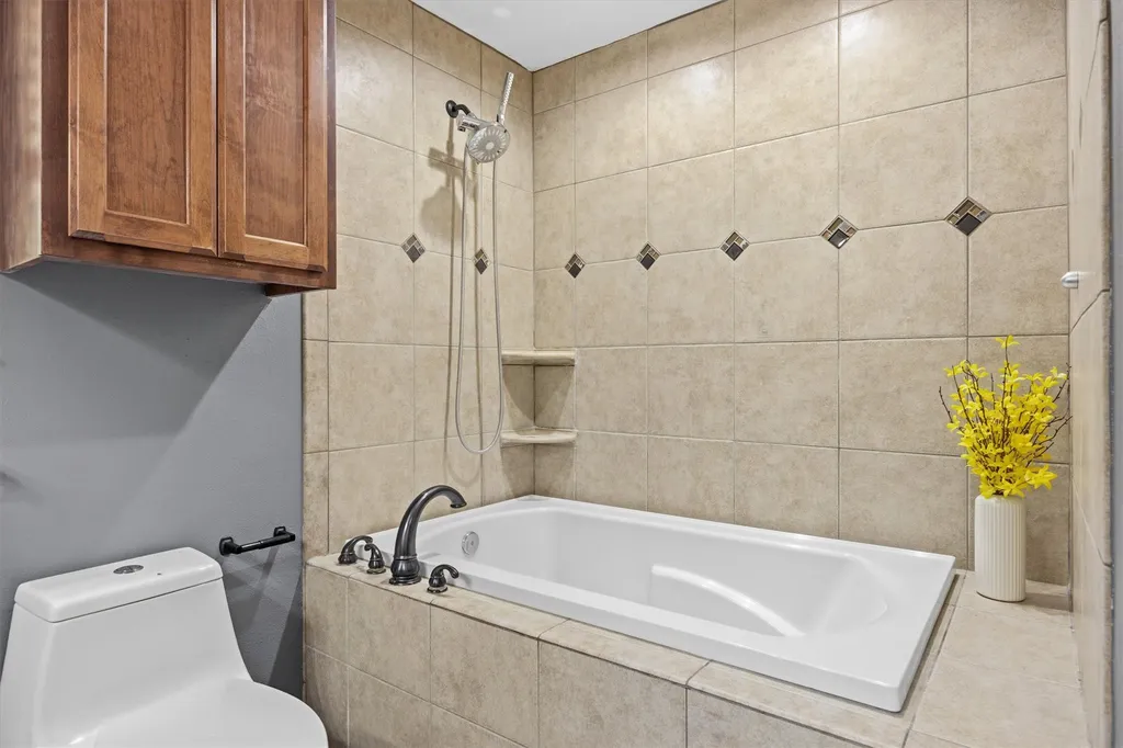 1011 Serenada Drive Georgetown TX 78628