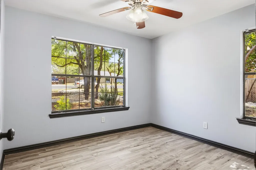 1011 Serenada Drive Georgetown TX 78628