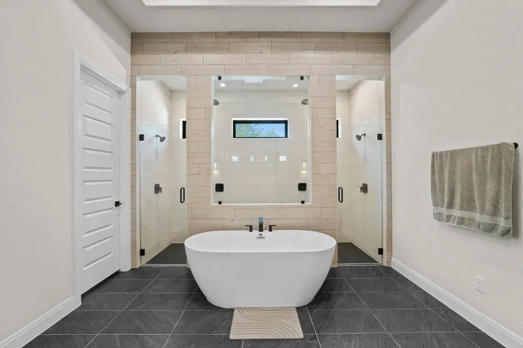 461 Crosswater Lane Dripping Springs TX 78620