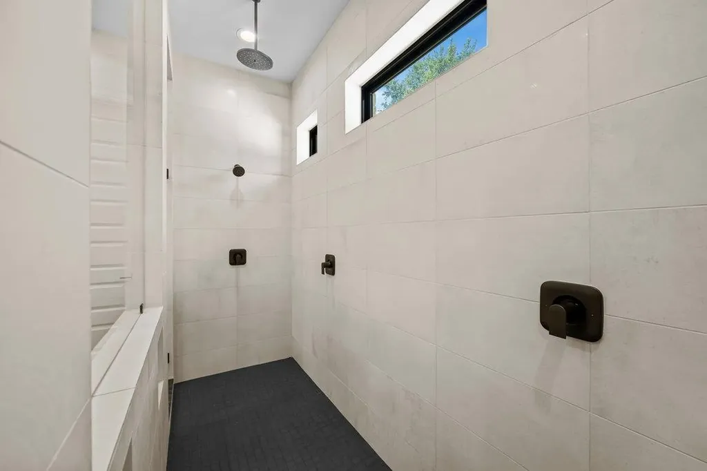 461 Crosswater Lane Dripping Springs TX 78620