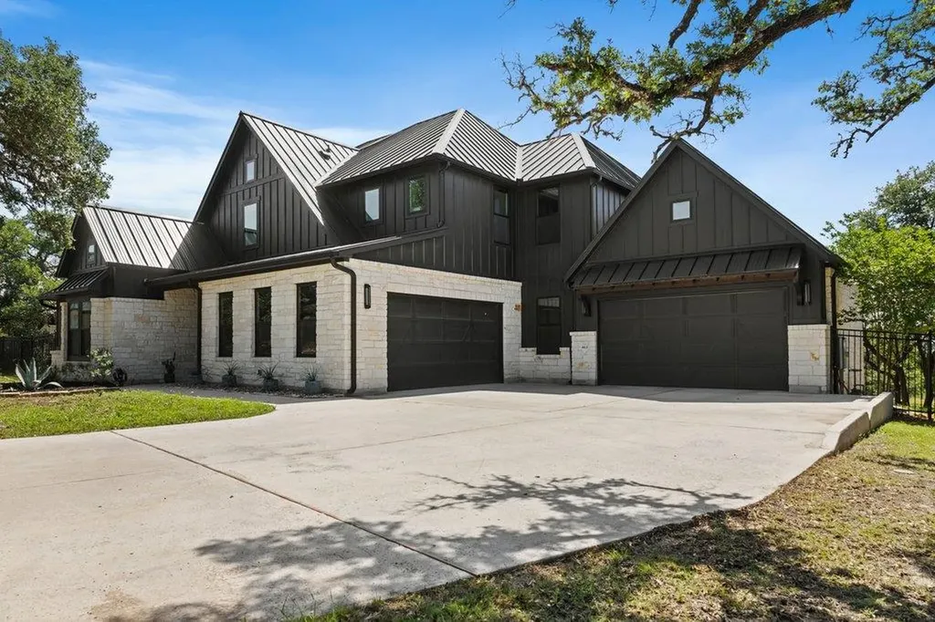 461 Crosswater Lane Dripping Springs TX 78620