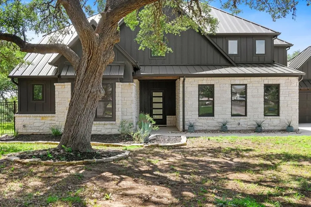 461 Crosswater Lane Dripping Springs TX 78620