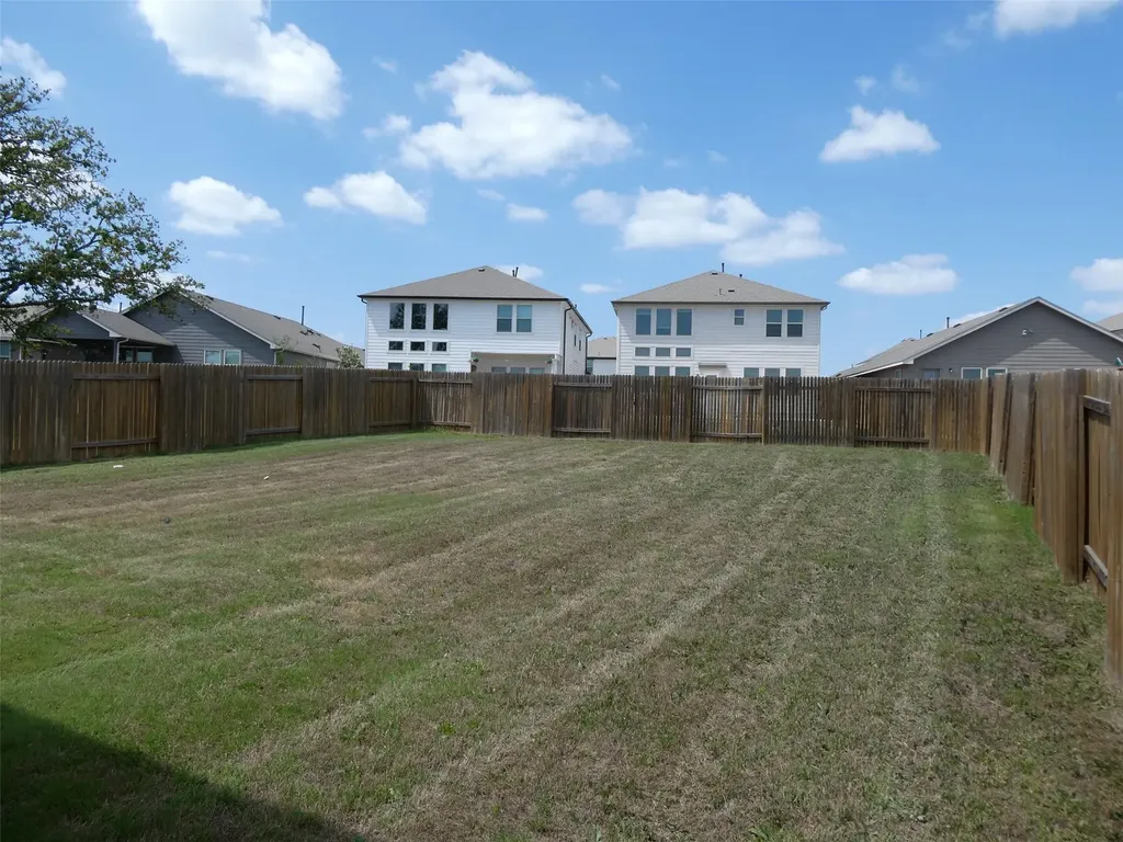 132 Caterpillar Lane Georgetown TX 78628
