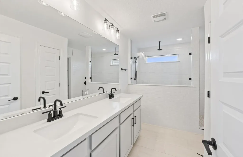 405 Foresail Road Leander TX 78641