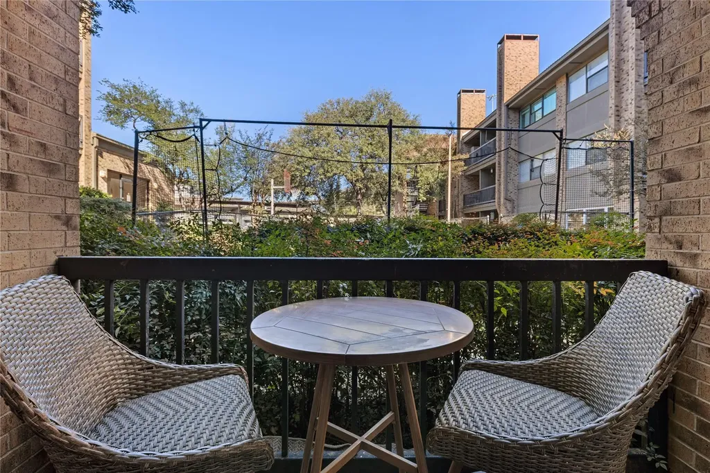 8888 Tallwood Drive Austin TX 78759