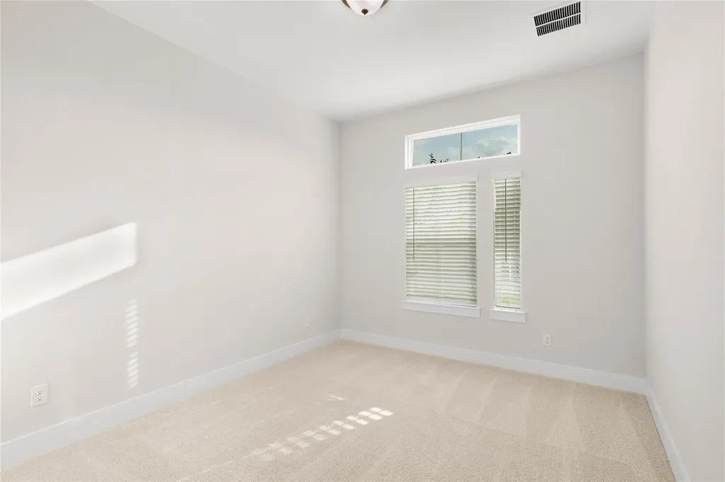 2116 Tobiano Trace Georgetown TX 78633