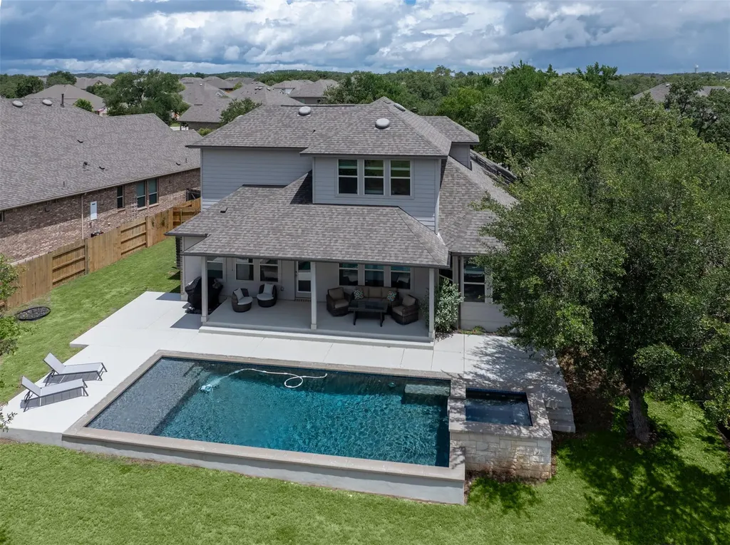 689 Pink Granite Boulevard Dripping Springs TX 78620