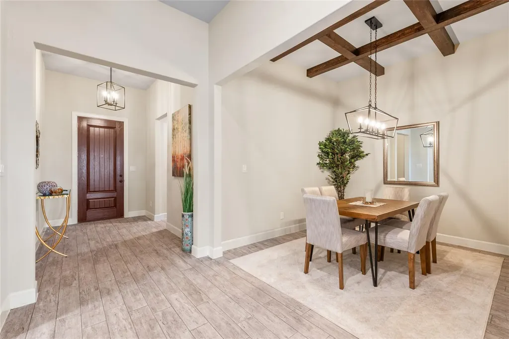 689 Pink Granite Boulevard Dripping Springs TX 78620