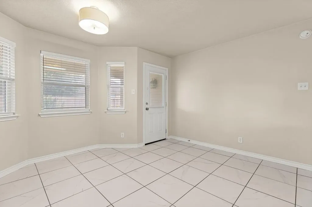 4703 Stonehaven Drive Temple TX 76502