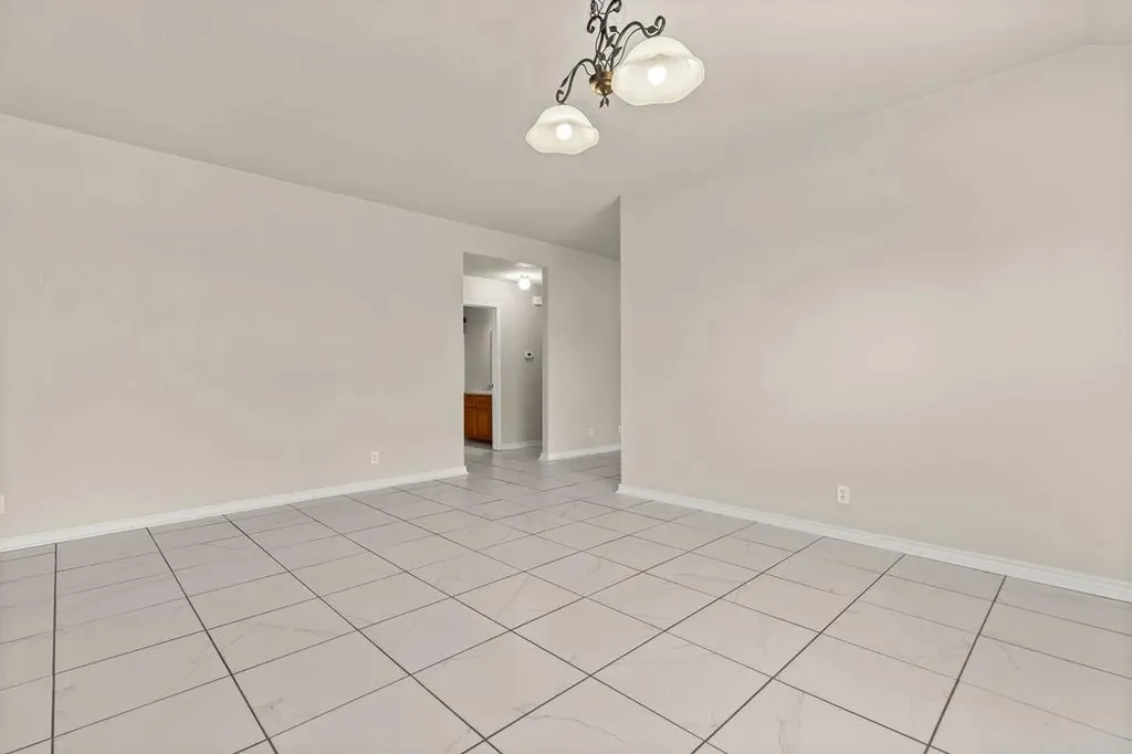 4703 Stonehaven Drive Temple TX 76502