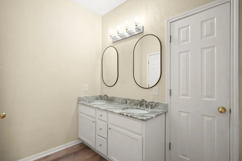 438 Katy Crossing Georgetown TX 78626