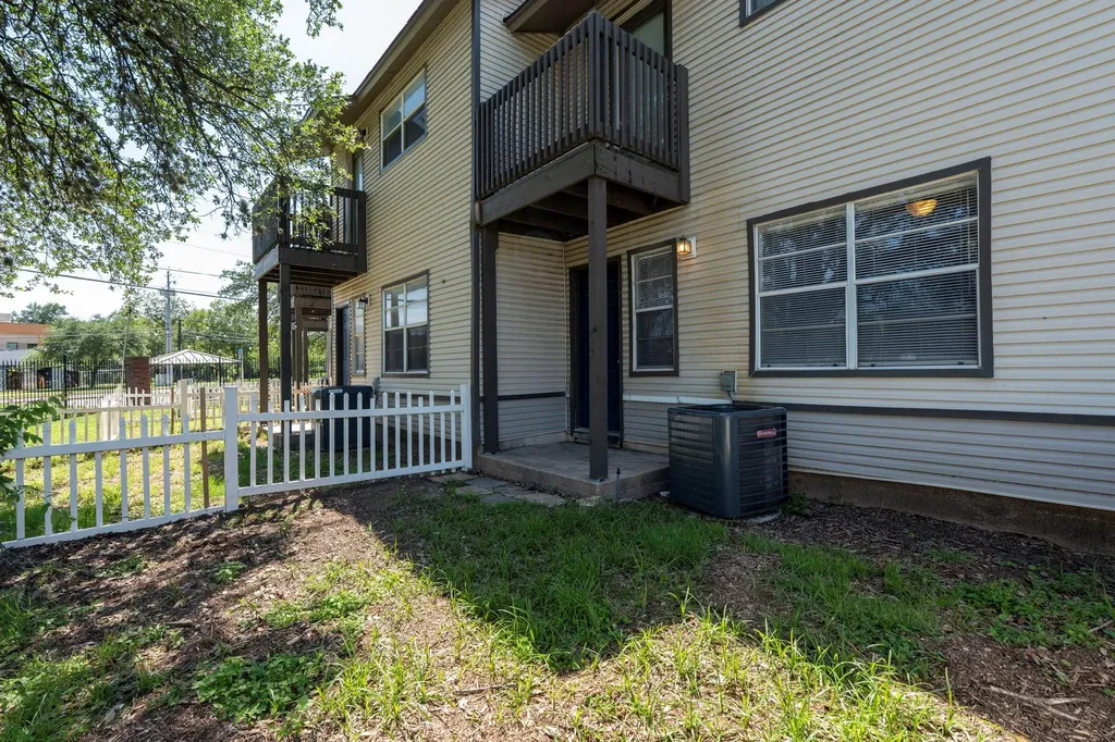 1841 River Crossing Circle Austin TX 78741