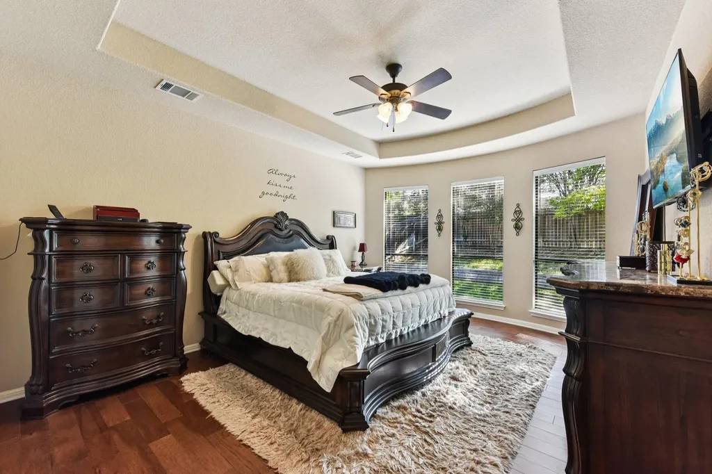 1353 Talley Loop Buda TX 78610