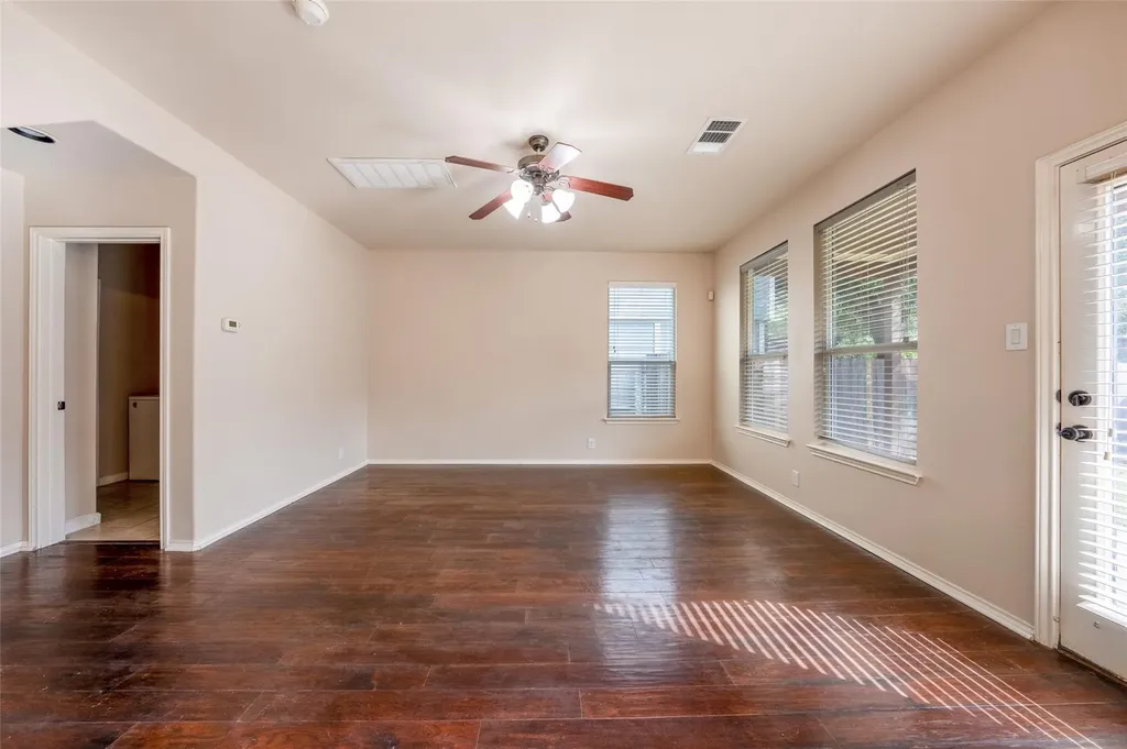 8744 Blackvireo Drive Austin TX 78729