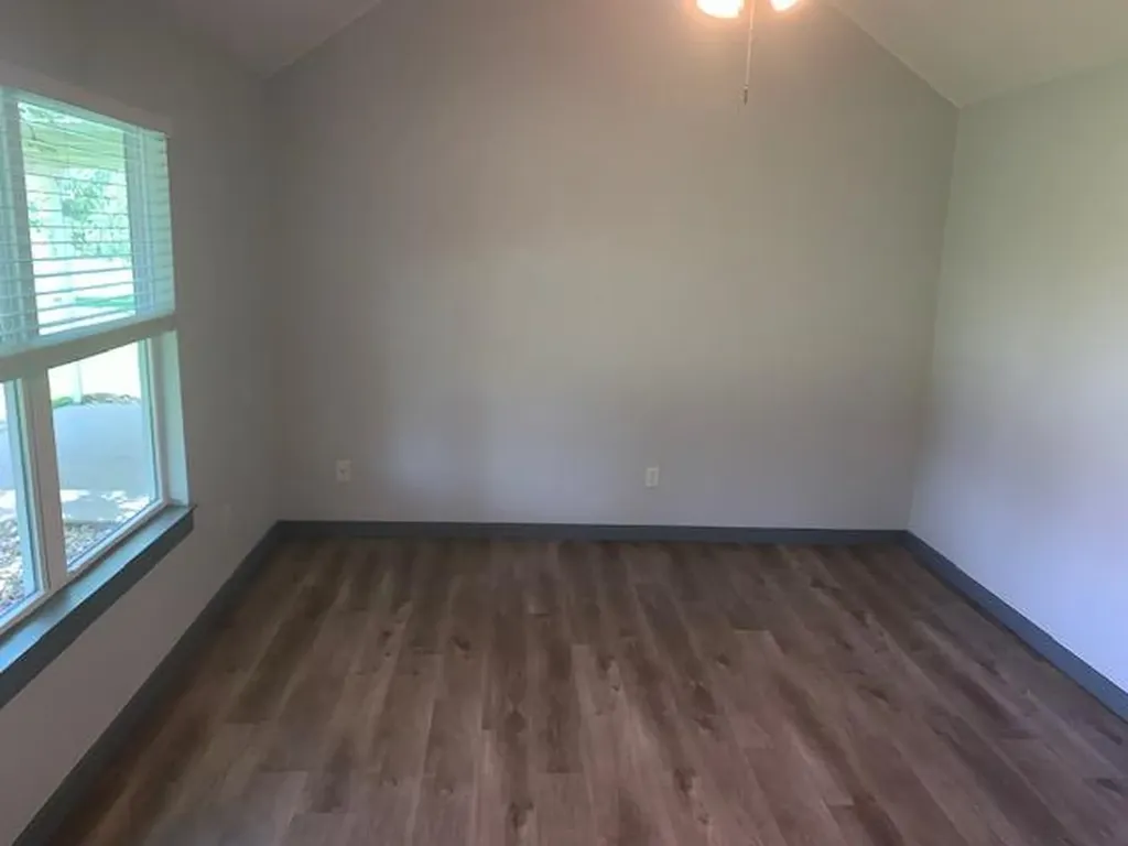 1501 N Burleson Street Kyle TX 78640