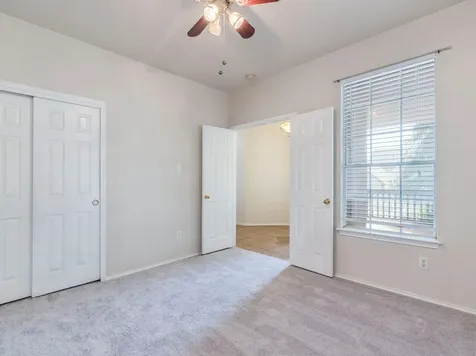 5814 Negley Kyle TX 78640
