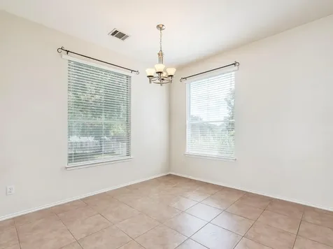 5814 Negley Kyle TX 78640