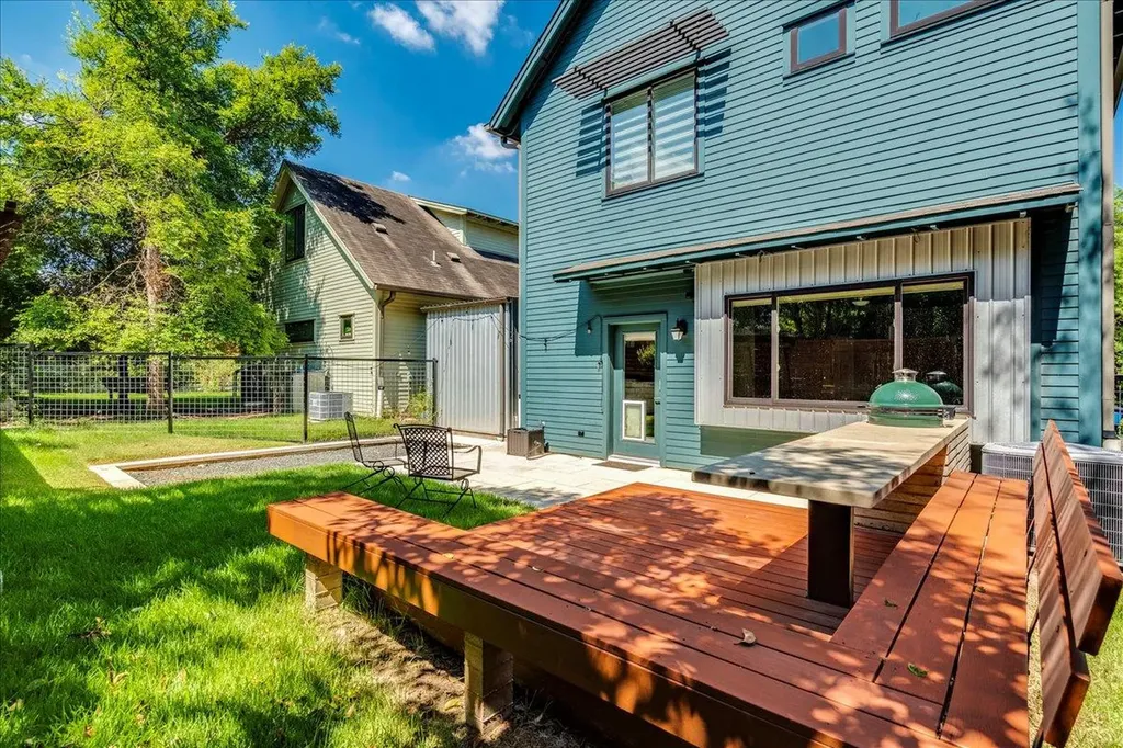 3505 Villa Court Austin TX 78704
