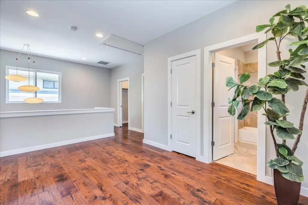 3505 Villa Court Austin TX 78704