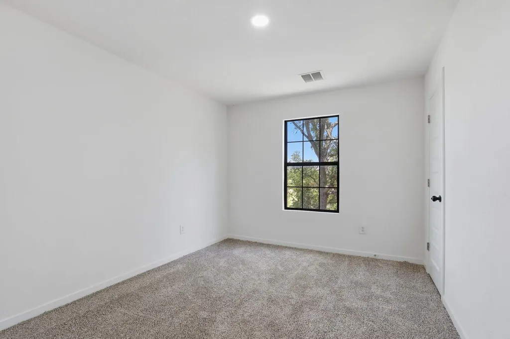 143 Stony Point Drive Del Valle TX 78617