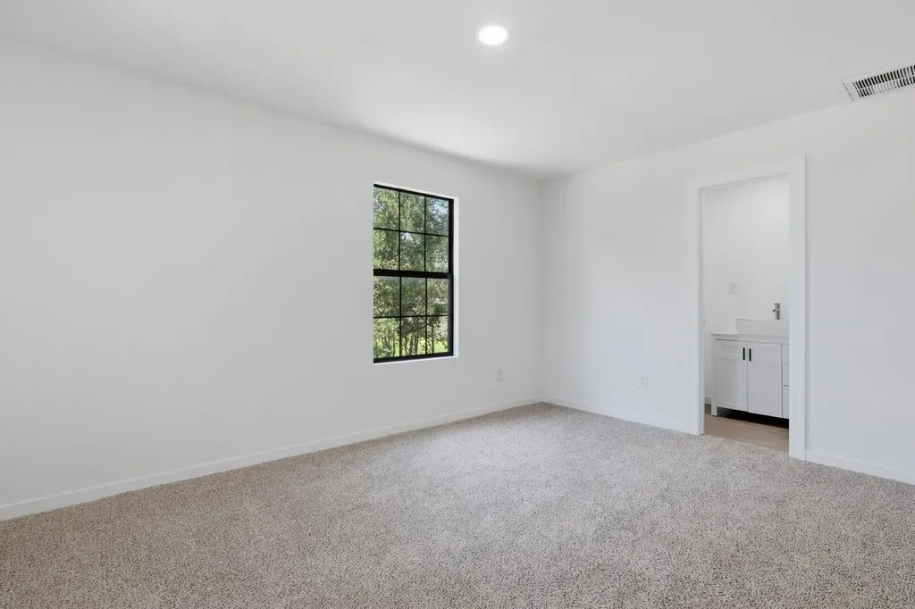 143 Stony Point Drive Del Valle TX 78617
