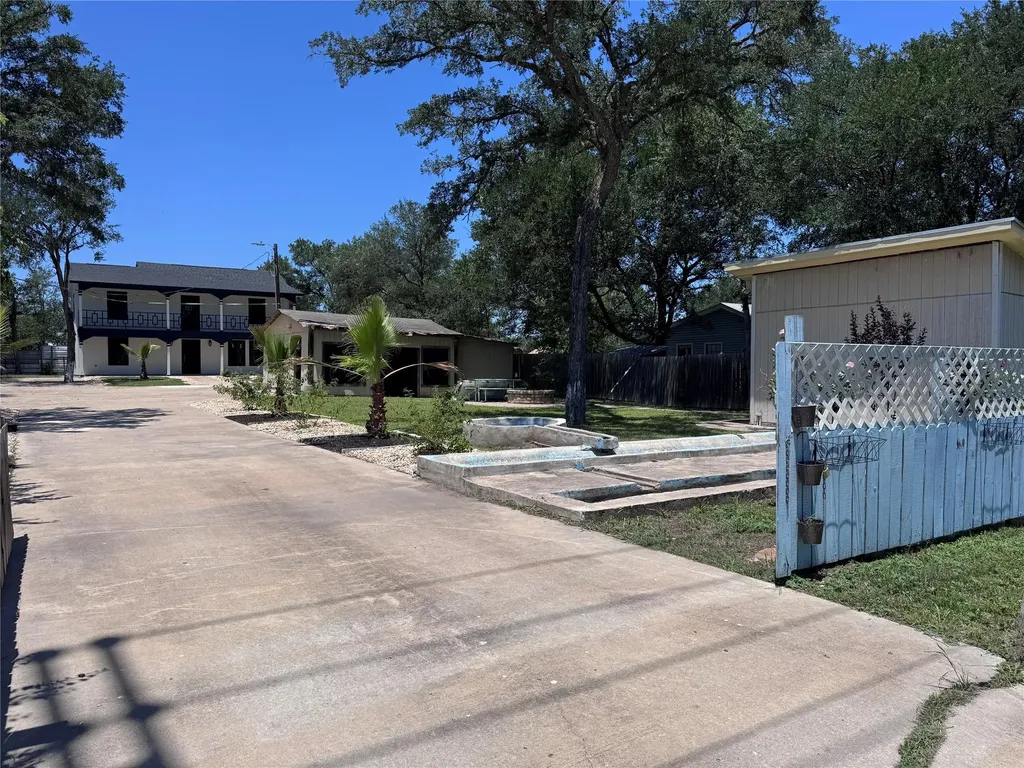 143 Stony Point Drive Del Valle TX 78617