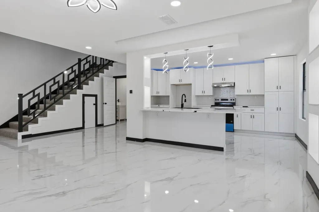 143 Stony Point Drive Del Valle TX 78617