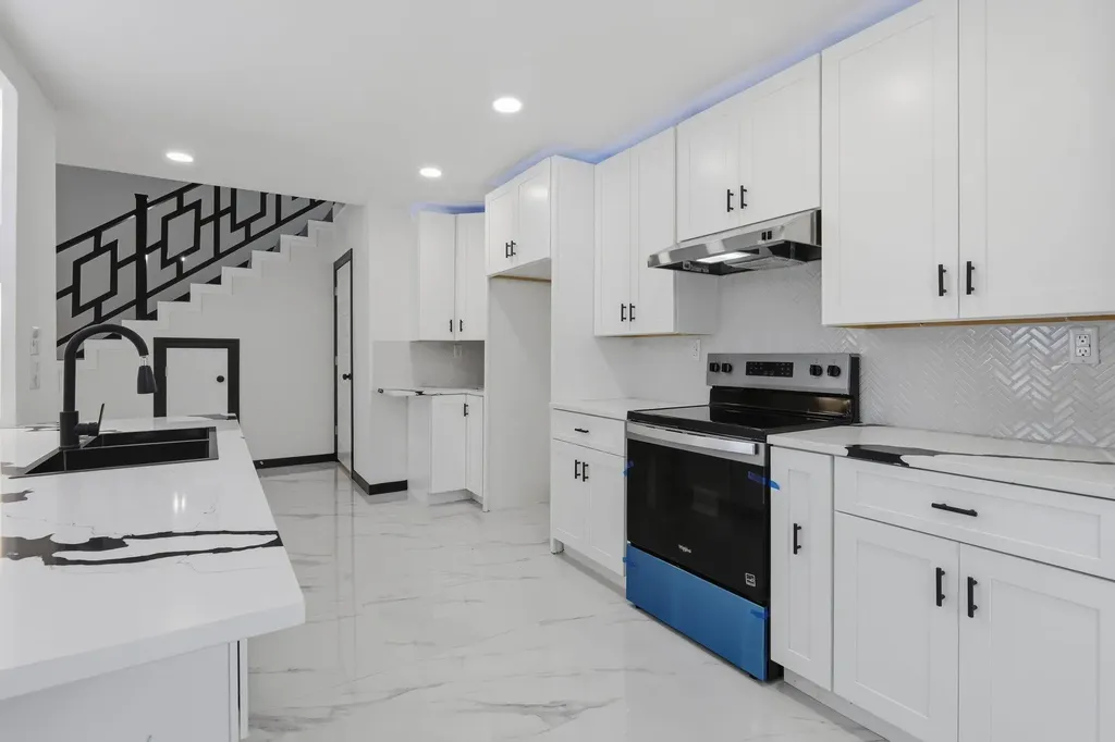 143 Stony Point Drive Del Valle TX 78617
