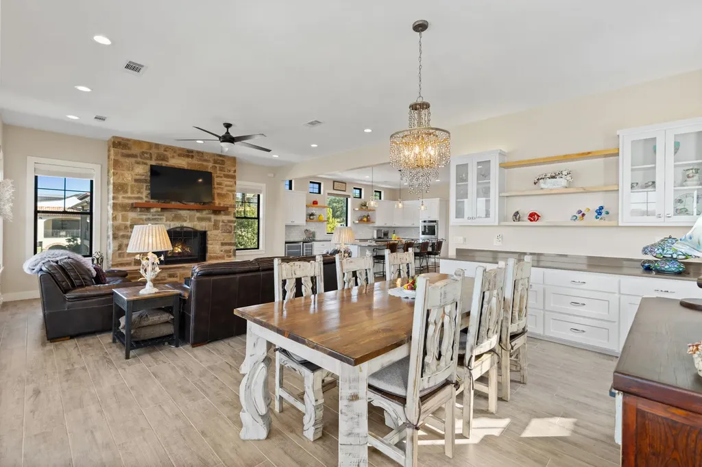 624 Waterside Drive Marble Falls TX 78654