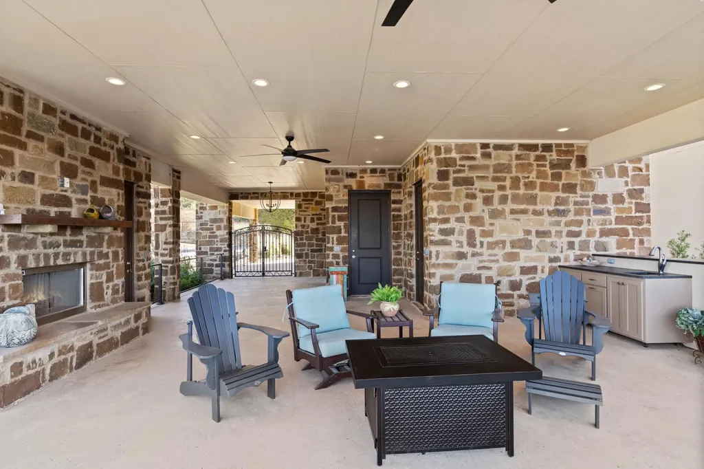 624 Waterside Drive Marble Falls TX 78654
