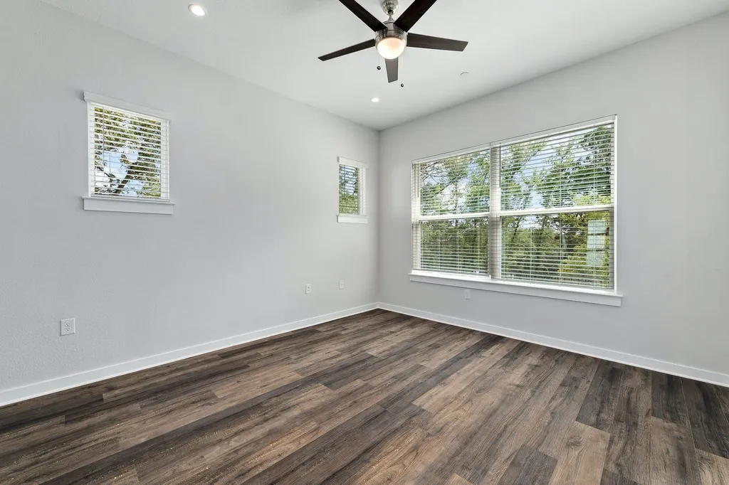 12001 Vista Parke Drive Austin TX 78726